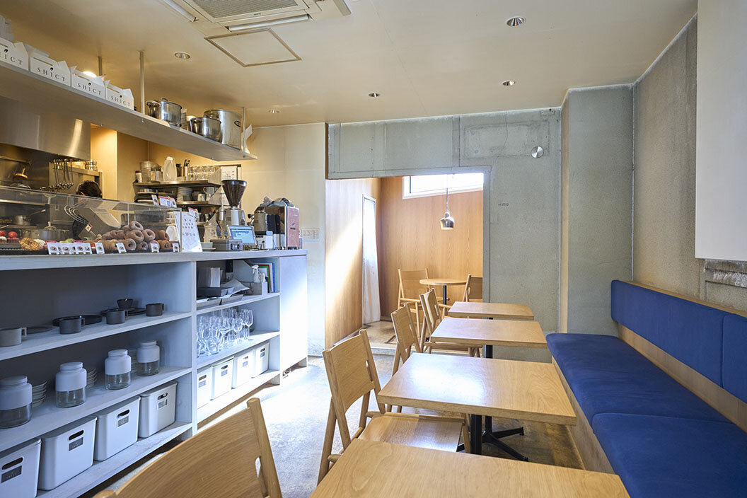 『シクト』の店内、ナチュラルにまとめられた空間