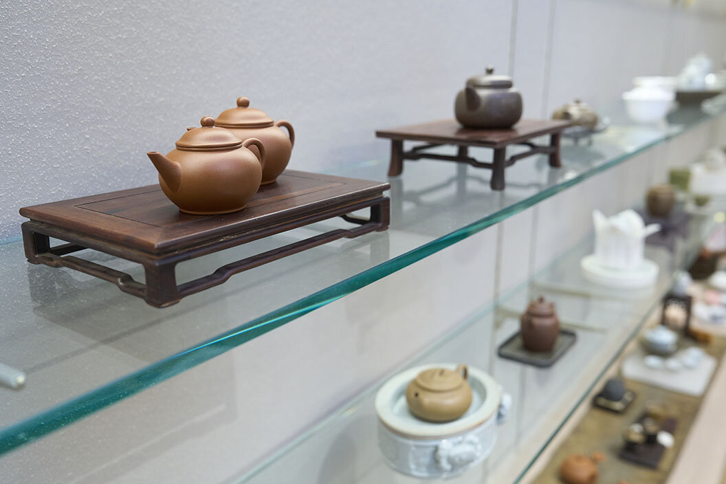 茶壺の代表格「紫砂壺（しさこ）」の品揃えも充実