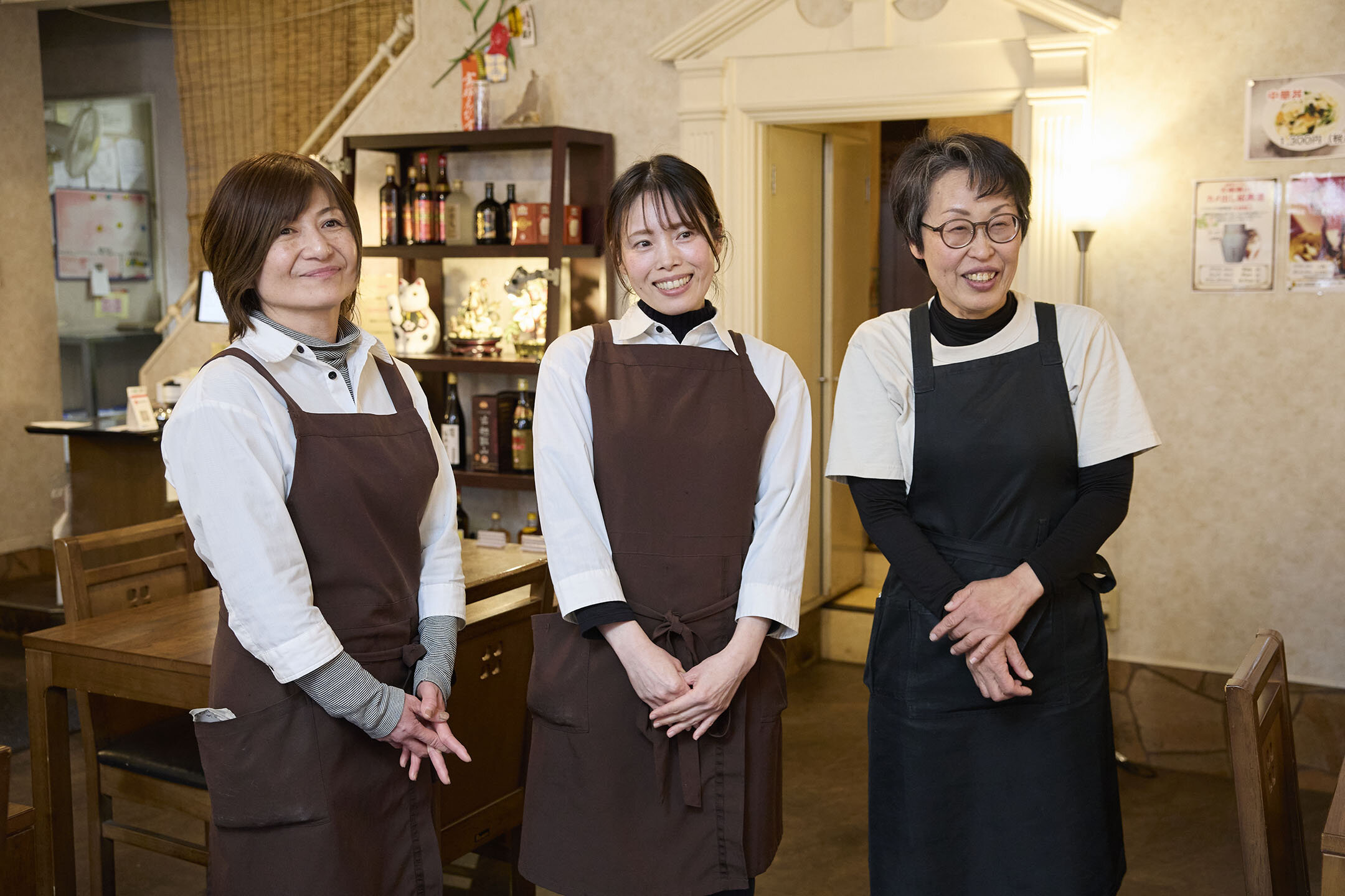 シーホワンで働く3名のスタッフ